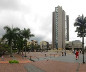Bolívar Square: flickr com1